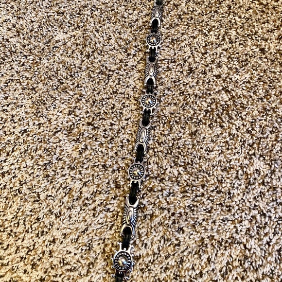 Belt - Picture 2 of 4